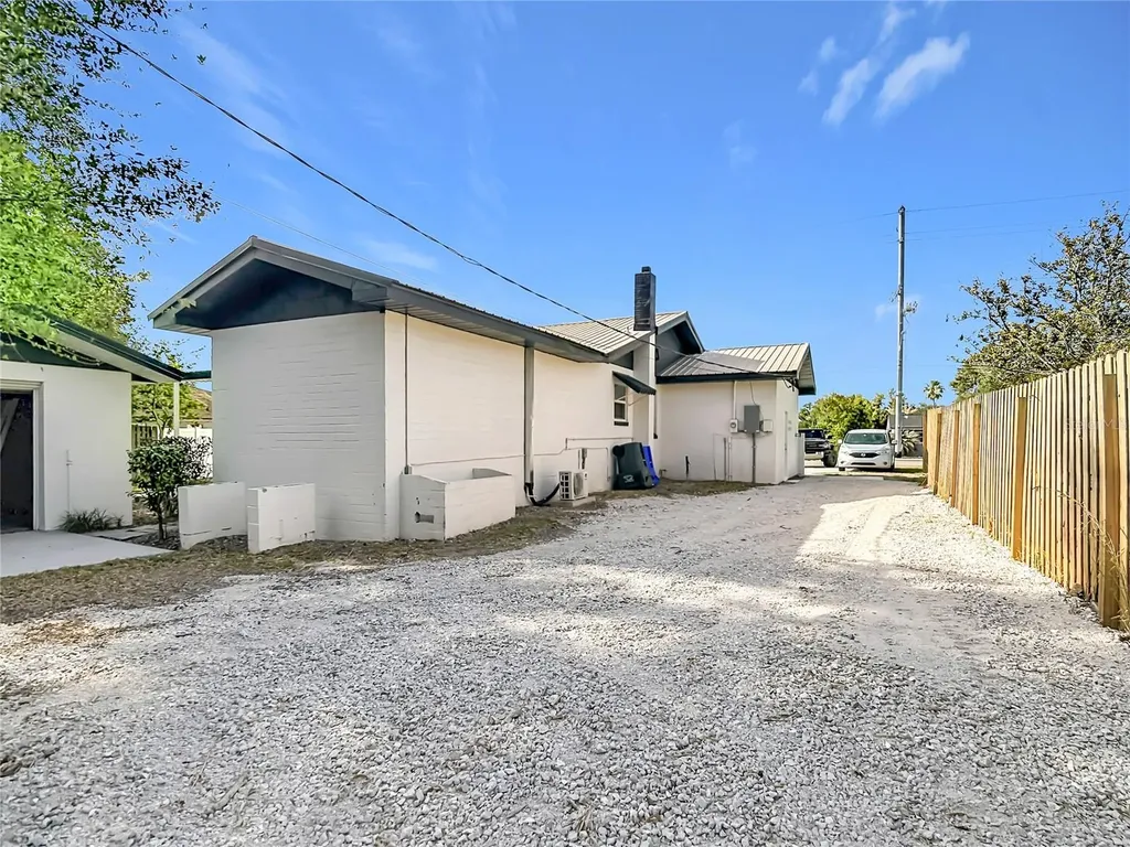 616 E Edgewood Drive Lakeland FL 33803