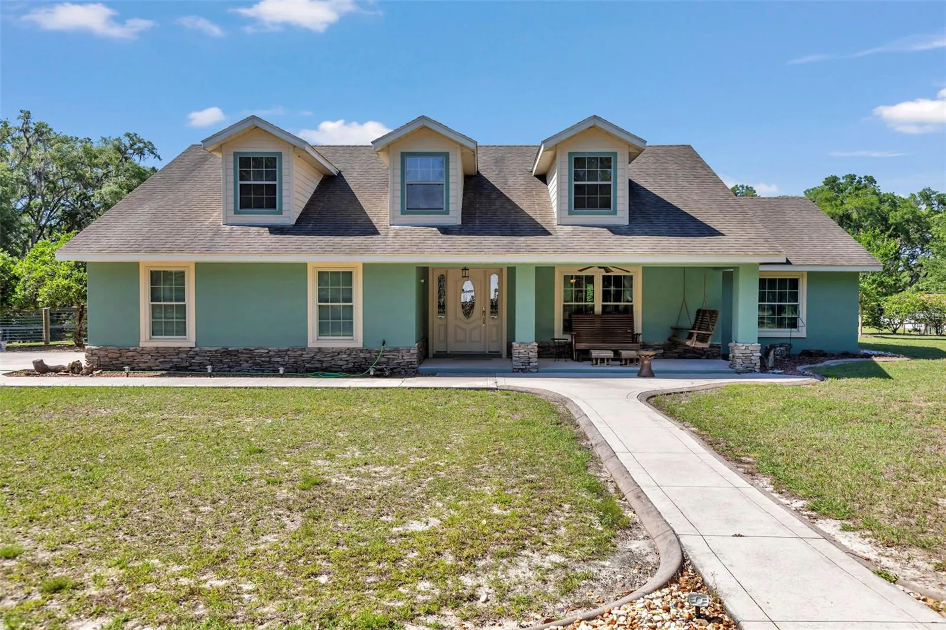 3325 S Hwy 314a Ocklawaha FL 32179