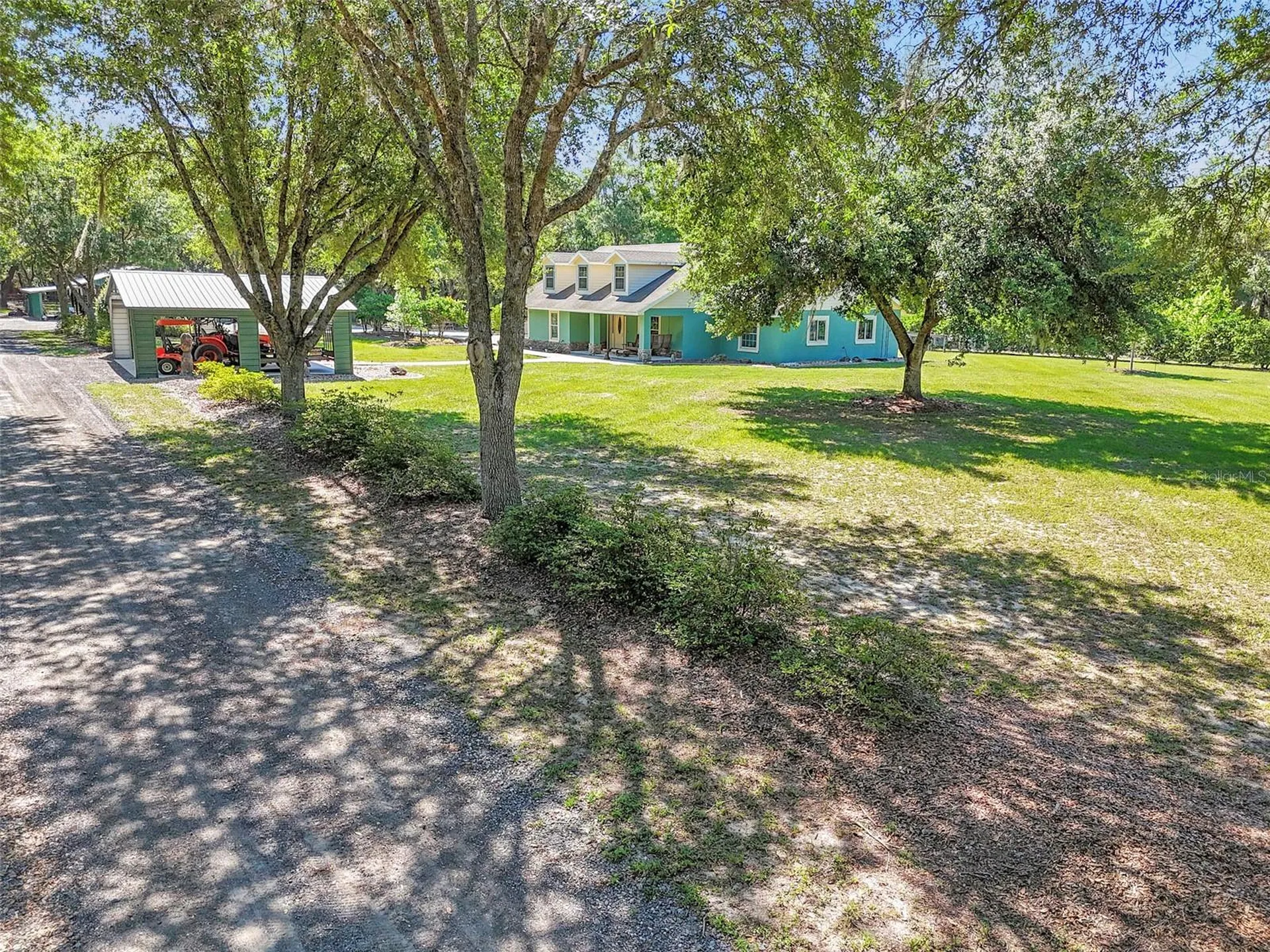 3325 S Hwy 314a Ocklawaha FL 32179