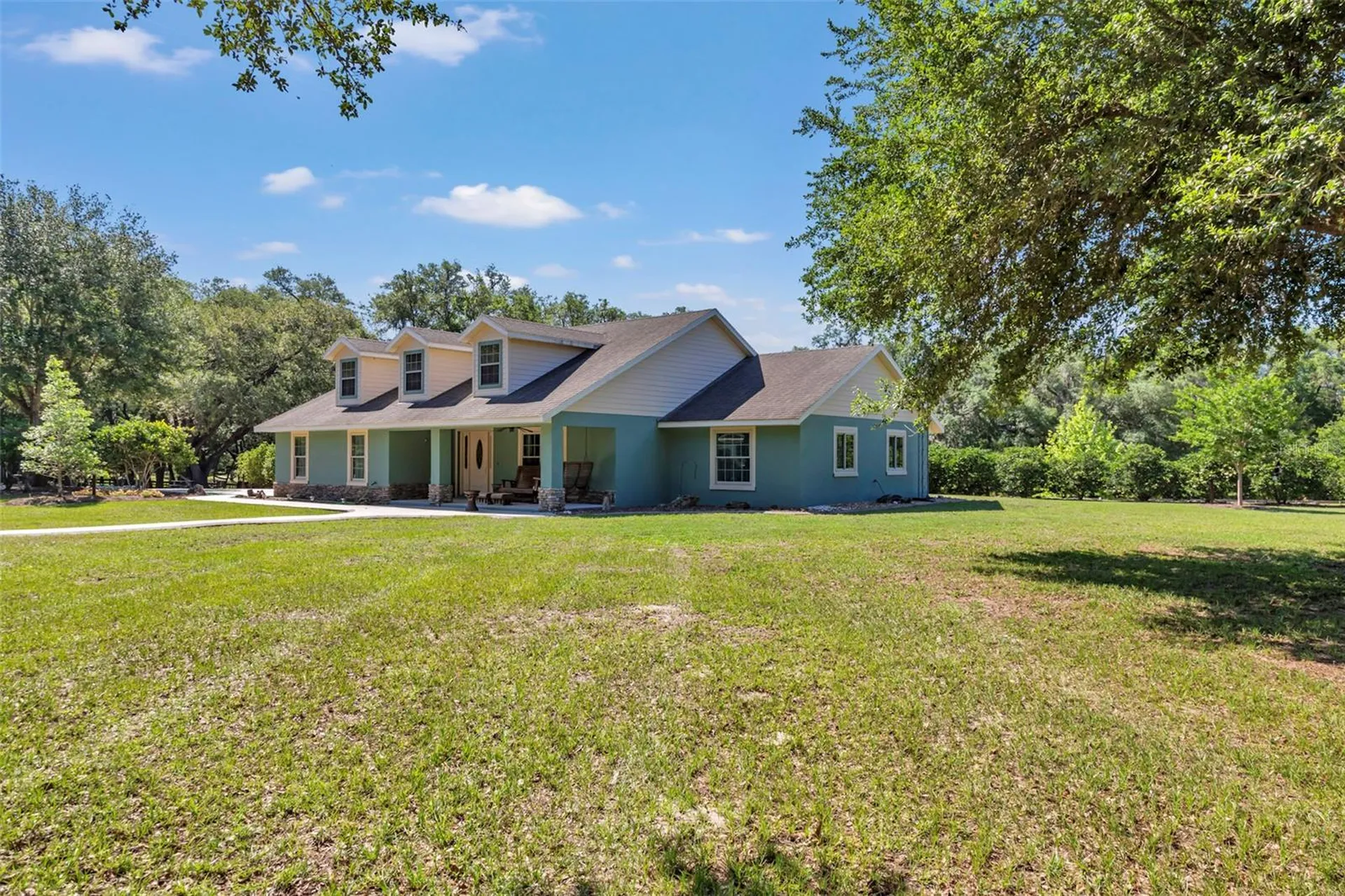 3325 S Hwy 314a Ocklawaha FL 32179