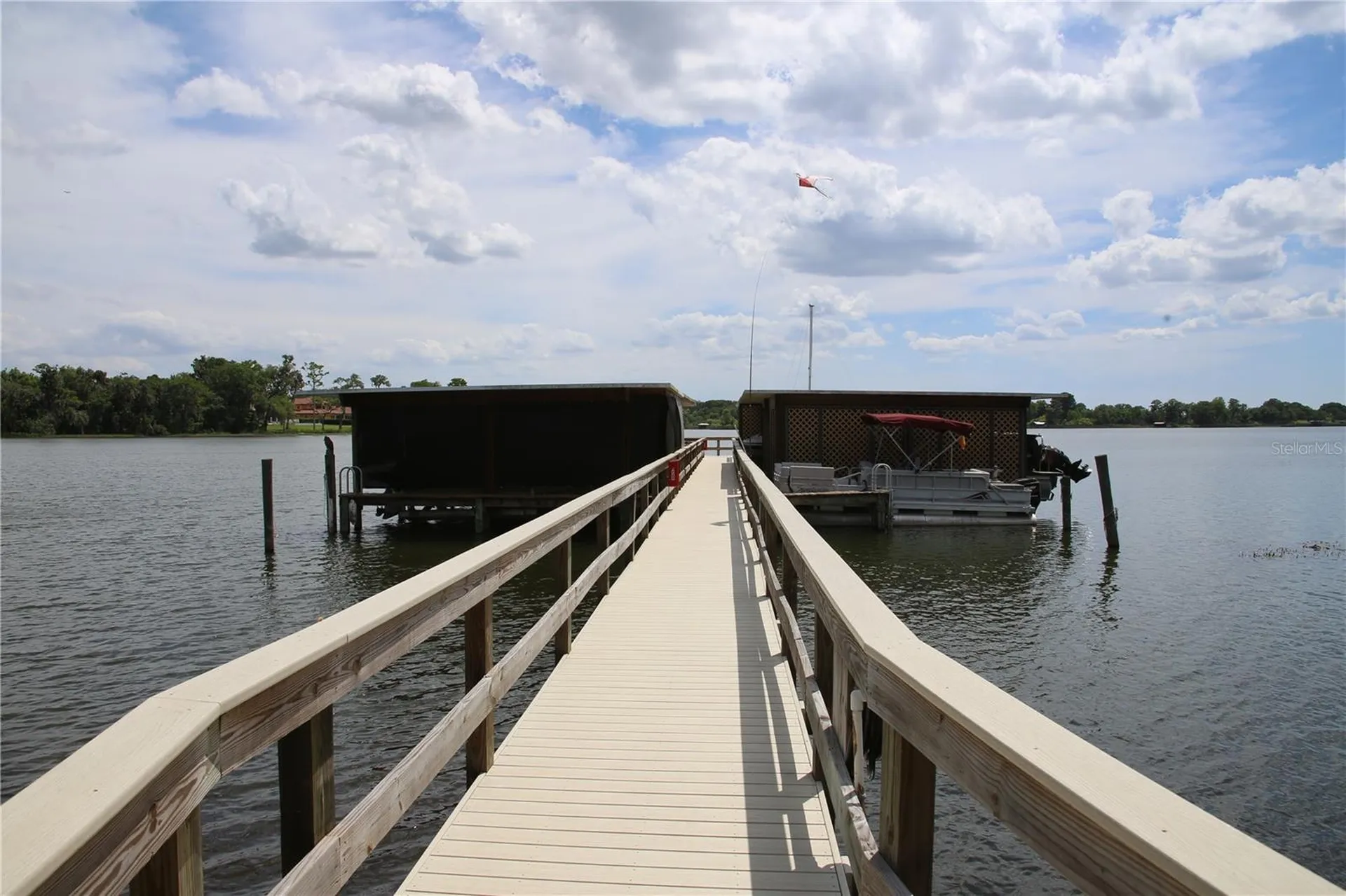 631 Sand Lake Court Mount Dora FL 32757