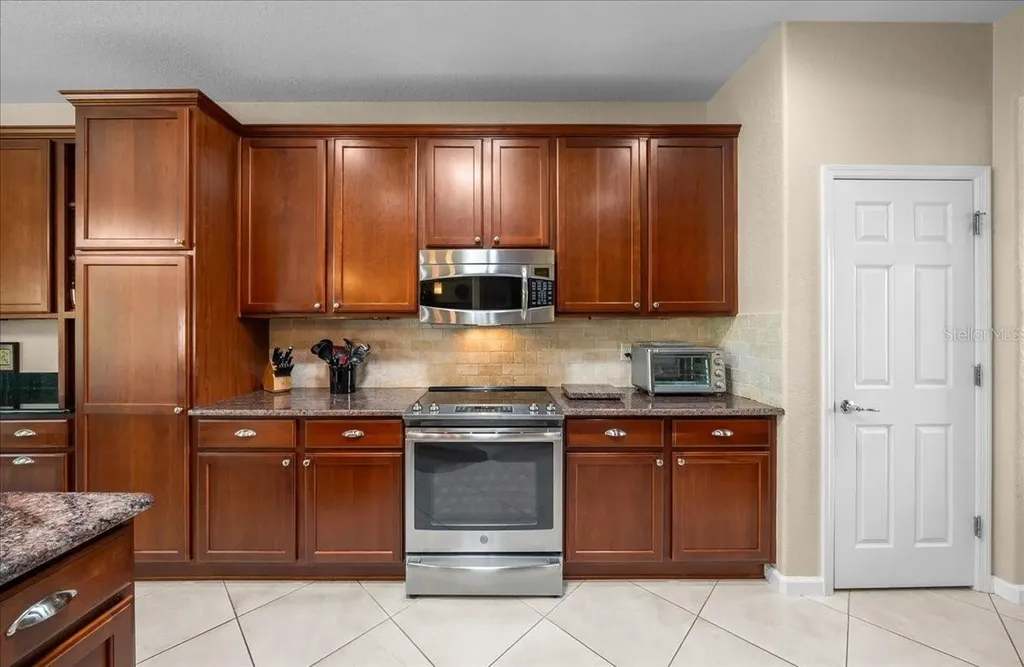 7338 SW 94th Court Ocala FL 34481