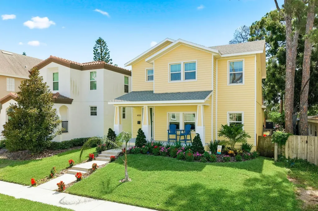 4920 3rd Street N St Petersburg FL 33703