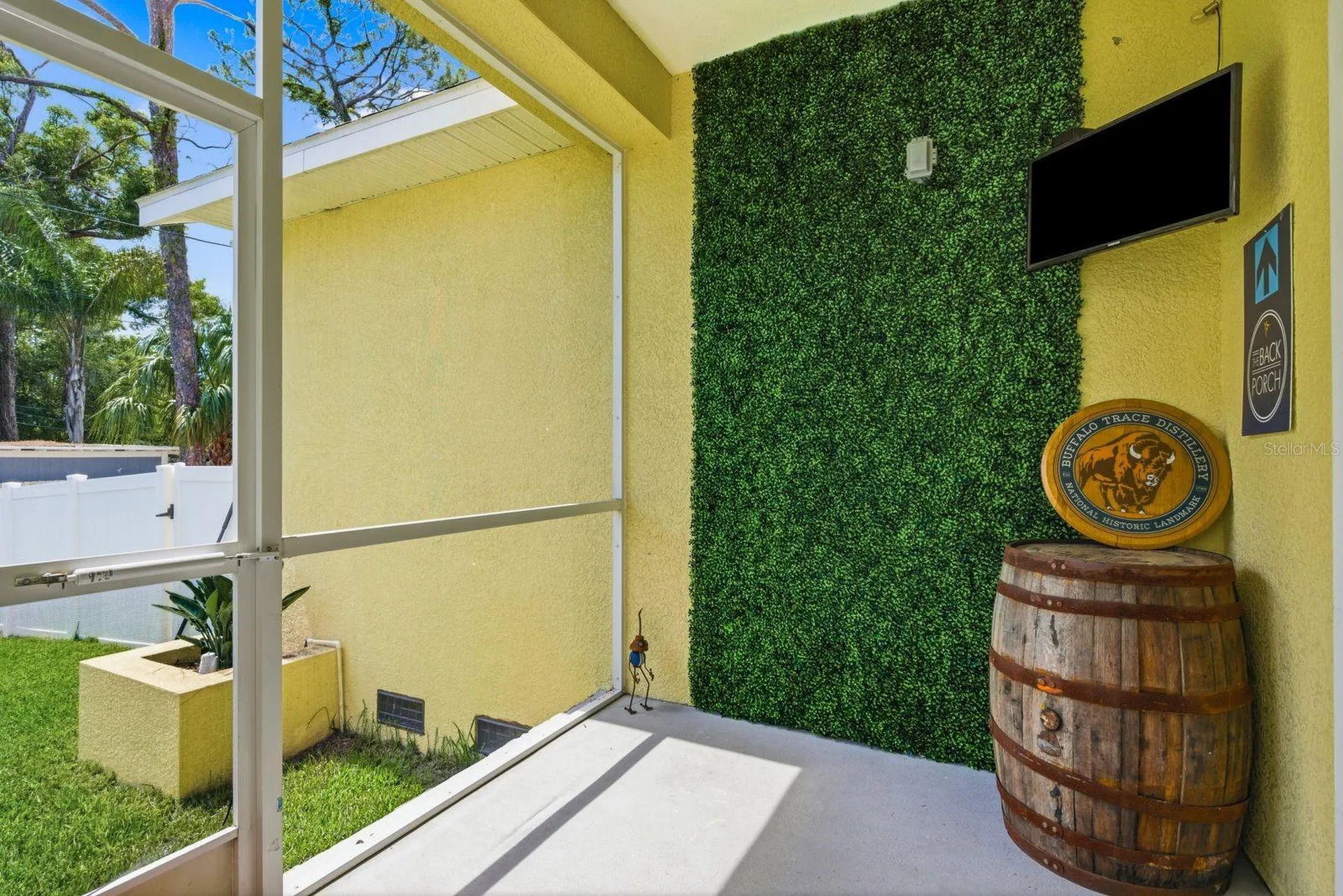 4920 3rd Street N St Petersburg FL 33703