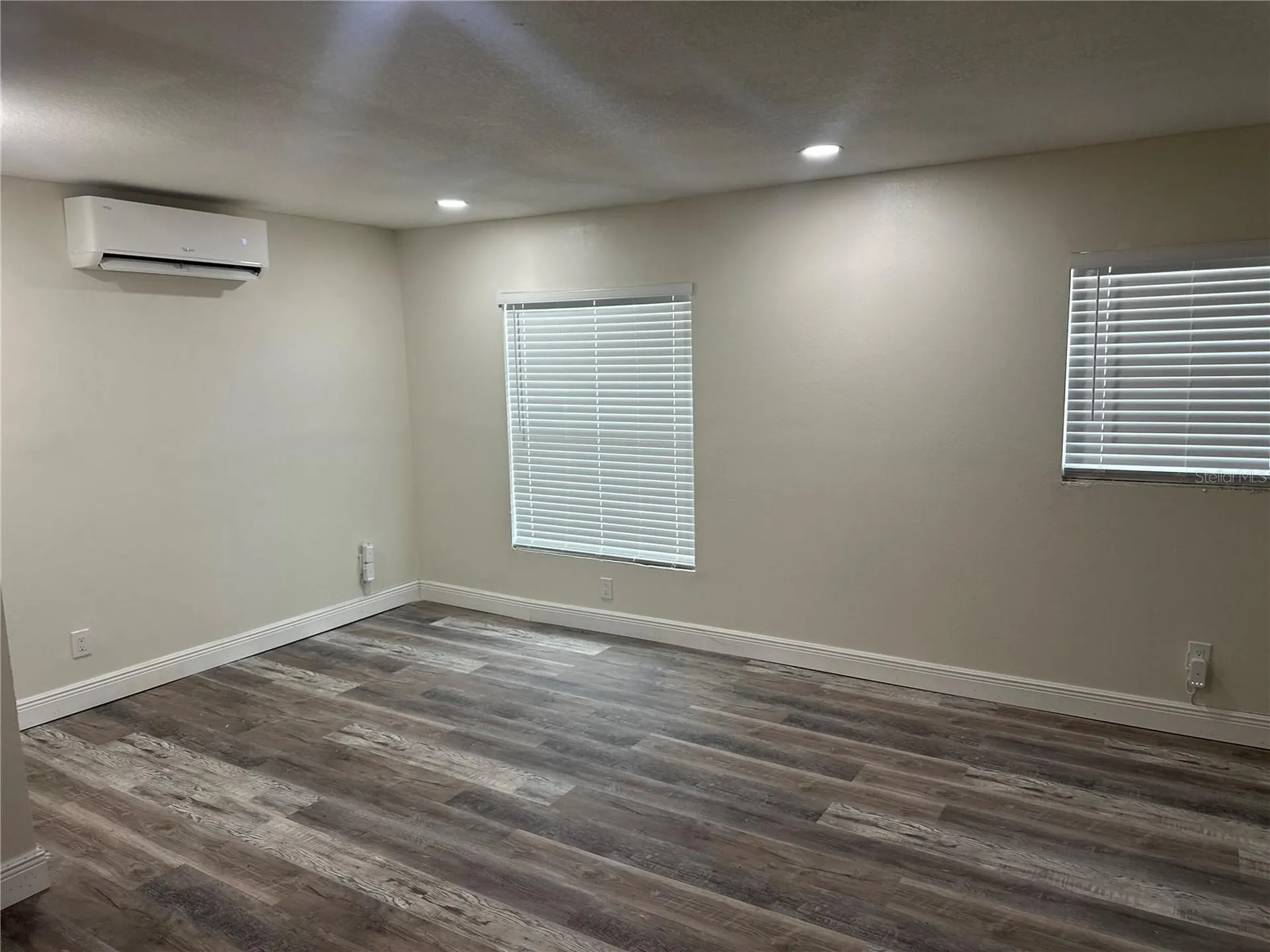 1716 Sprucewood Lane Orlando FL 32818