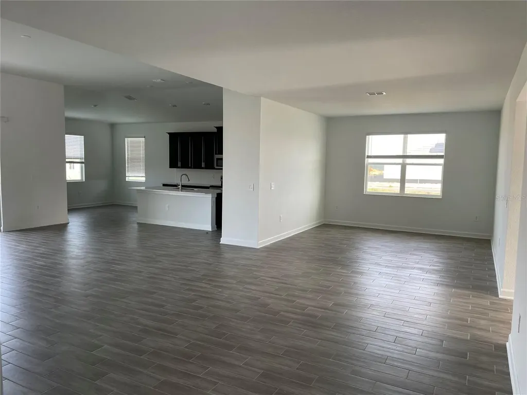 7152 Dilly Lake Avenue Groveland FL 34736