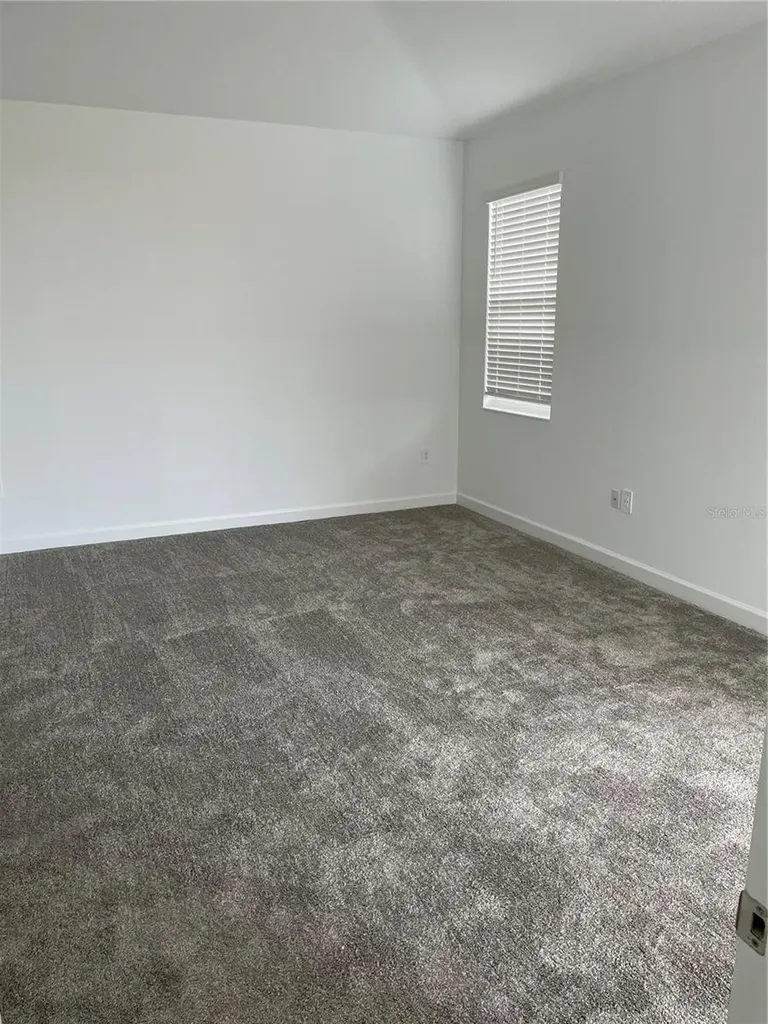 7152 Dilly Lake Avenue Groveland FL 34736