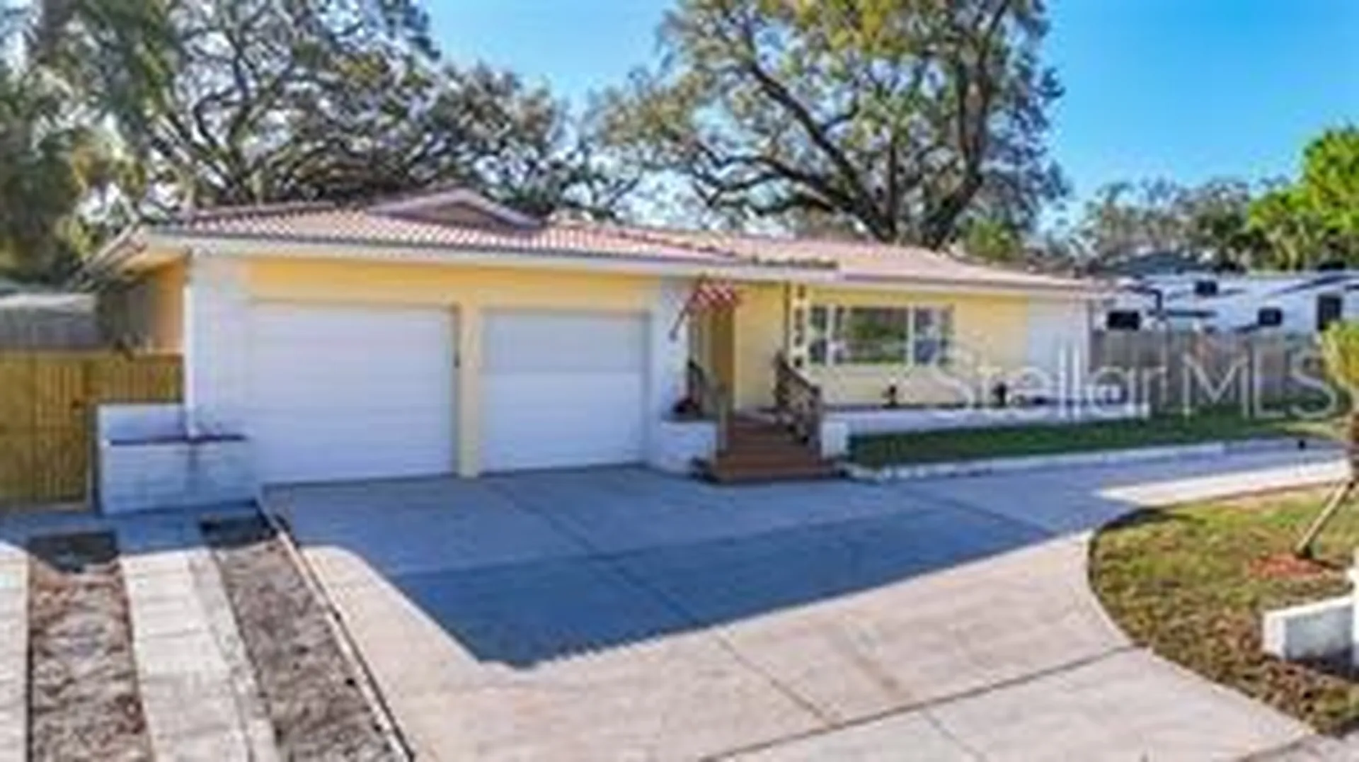 1201 Kapok Kove Circle Clearwater FL 33759
