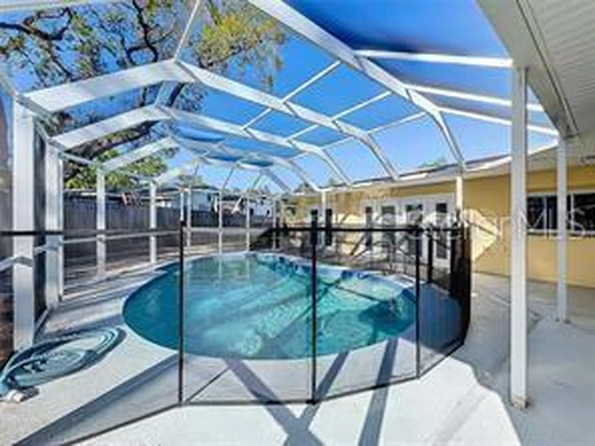 1201 Kapok Kove Circle Clearwater FL 33759