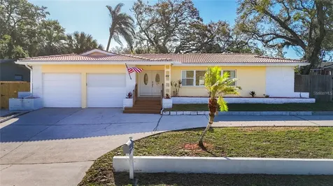 1201 Kapok Kove Circle Clearwater FL 33759