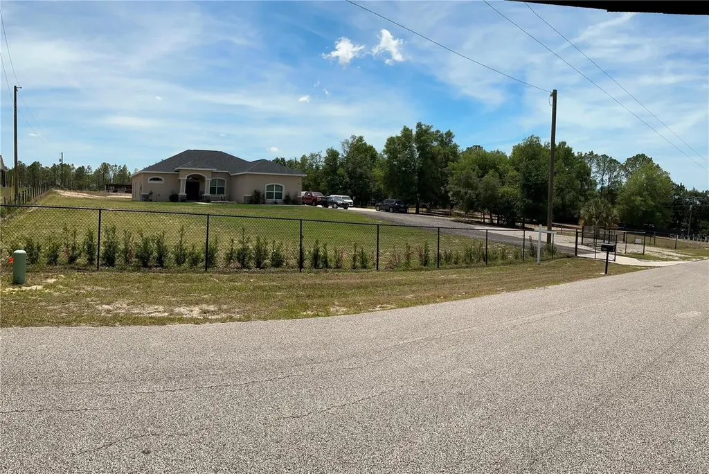13262 Crowell Road Brooksville FL 34613