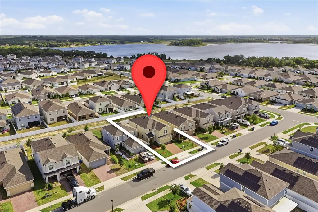 6825 Wilson Hammock Avenue Groveland FL 34736