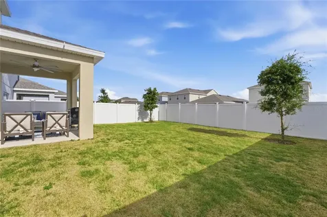 6825 Wilson Hammock Avenue Groveland FL 34736