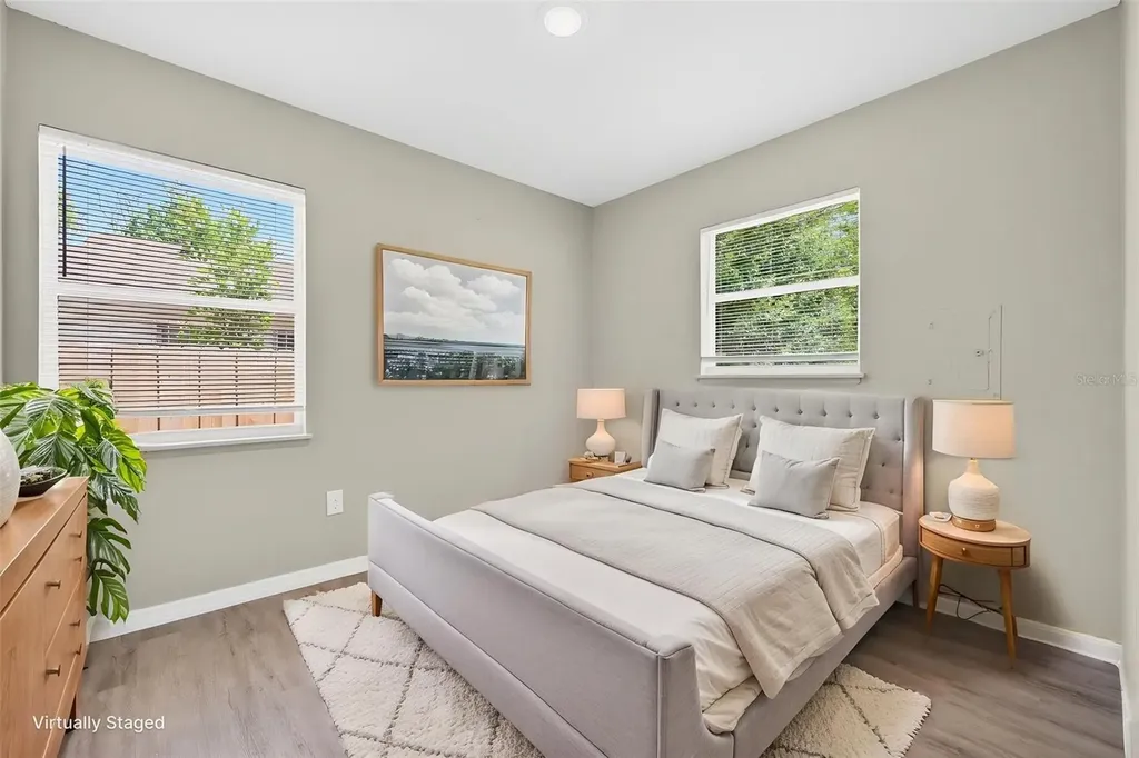 4616 9th Avenue S St Petersburg FL 33711