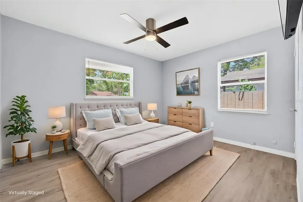 4616 9th Avenue S St Petersburg FL 33711