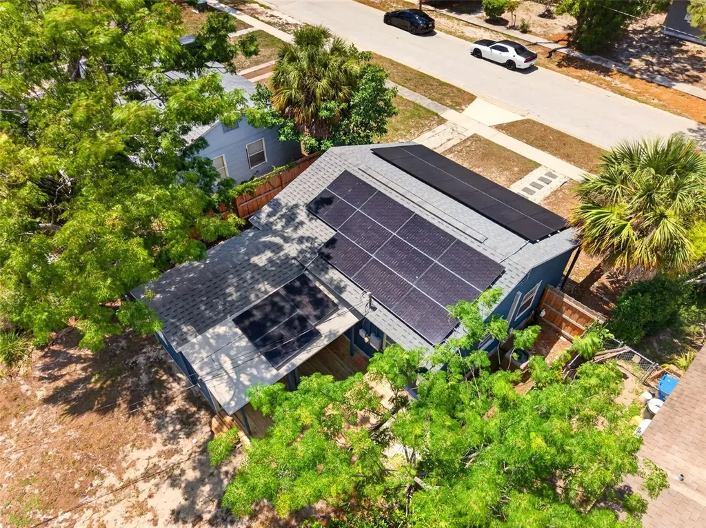 4616 9th Avenue S St Petersburg FL 33711