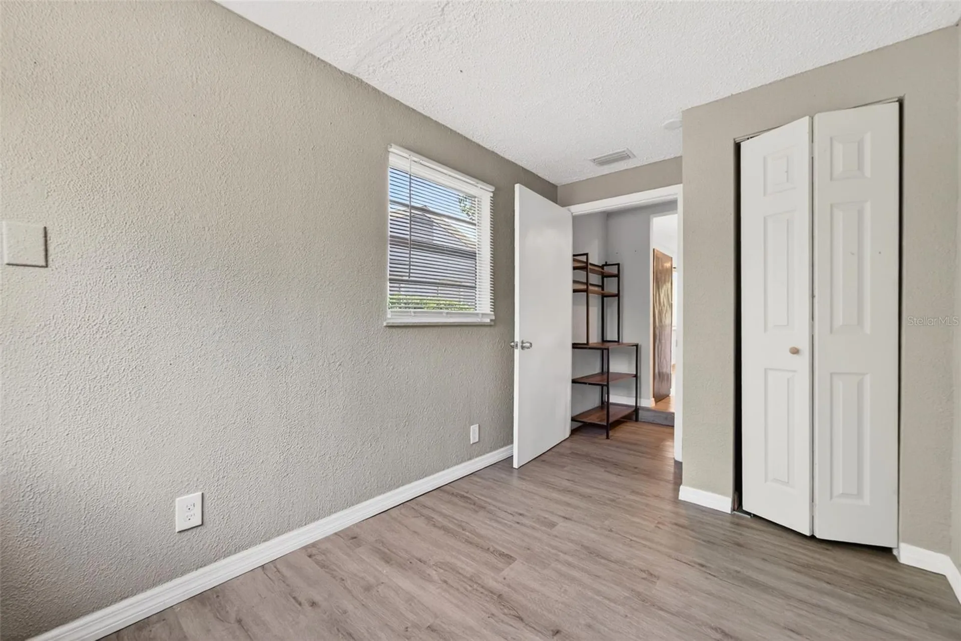 4616 9th Avenue S St Petersburg FL 33711