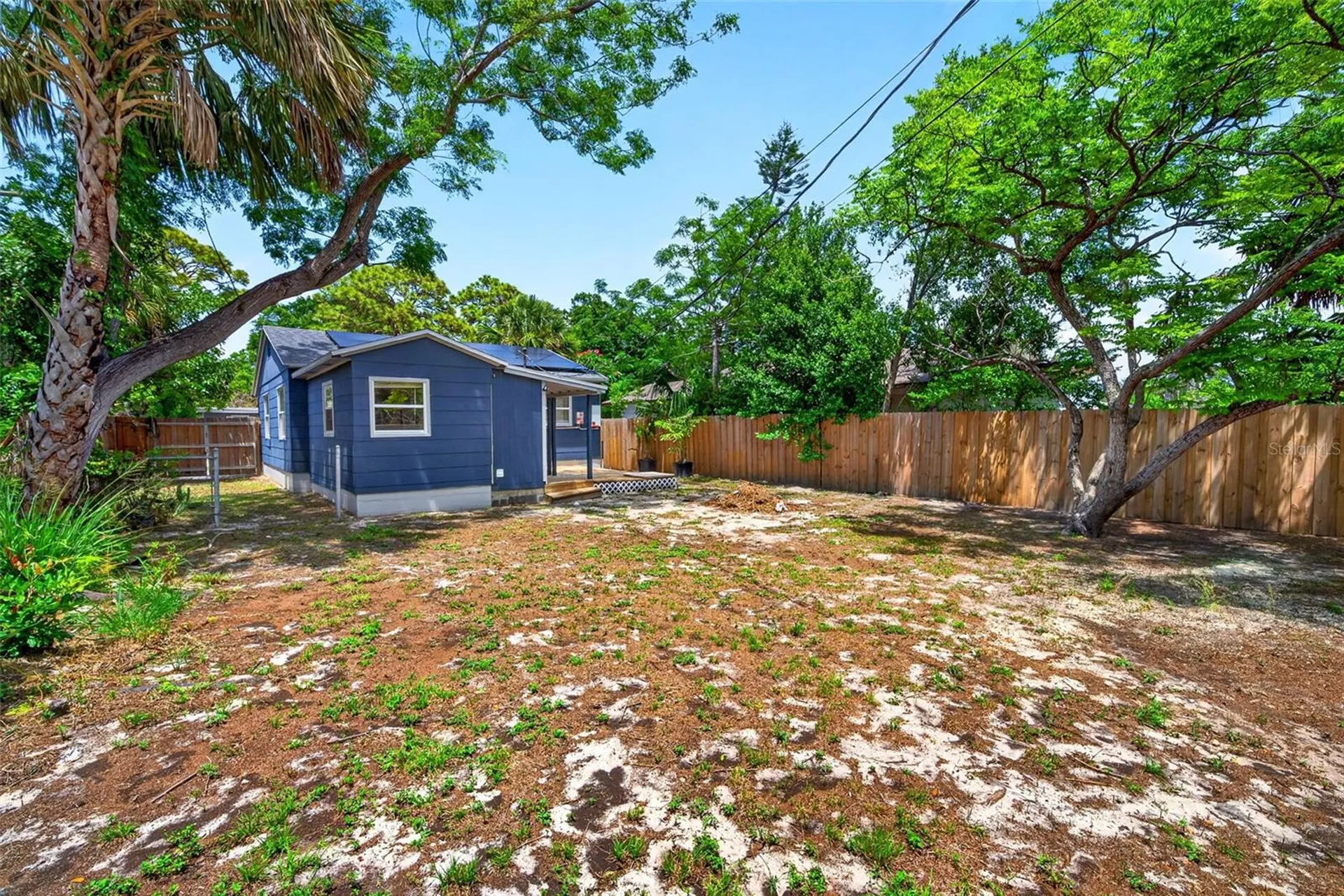4616 9th Avenue S St Petersburg FL 33711