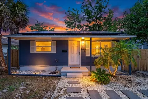 4616 9TH Avenue S St Petersburg FL 33711
