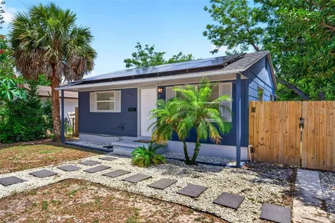 4616 9th Avenue S St Petersburg FL 33711