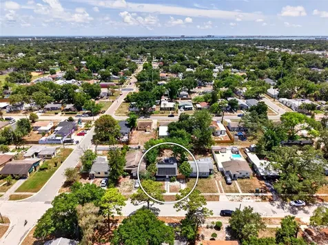 4616 9th Avenue S St Petersburg FL 33711