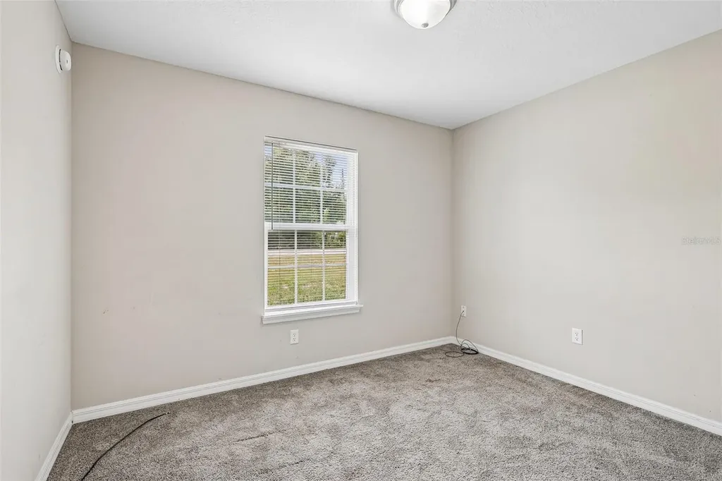 223 Malauka Road Ocklawaha FL 32179