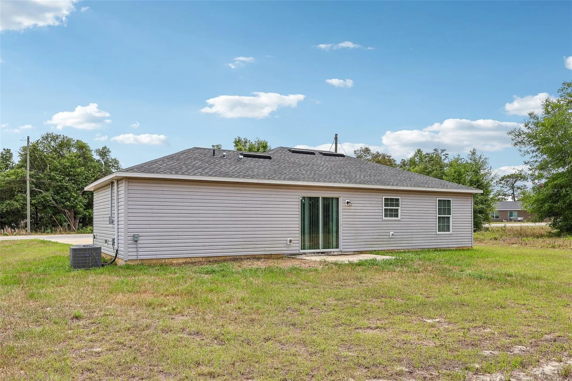 223 Malauka Road Ocklawaha FL 32179