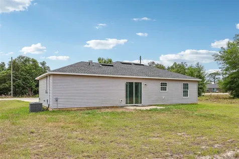 223 Malauka Road Ocklawaha FL 32179