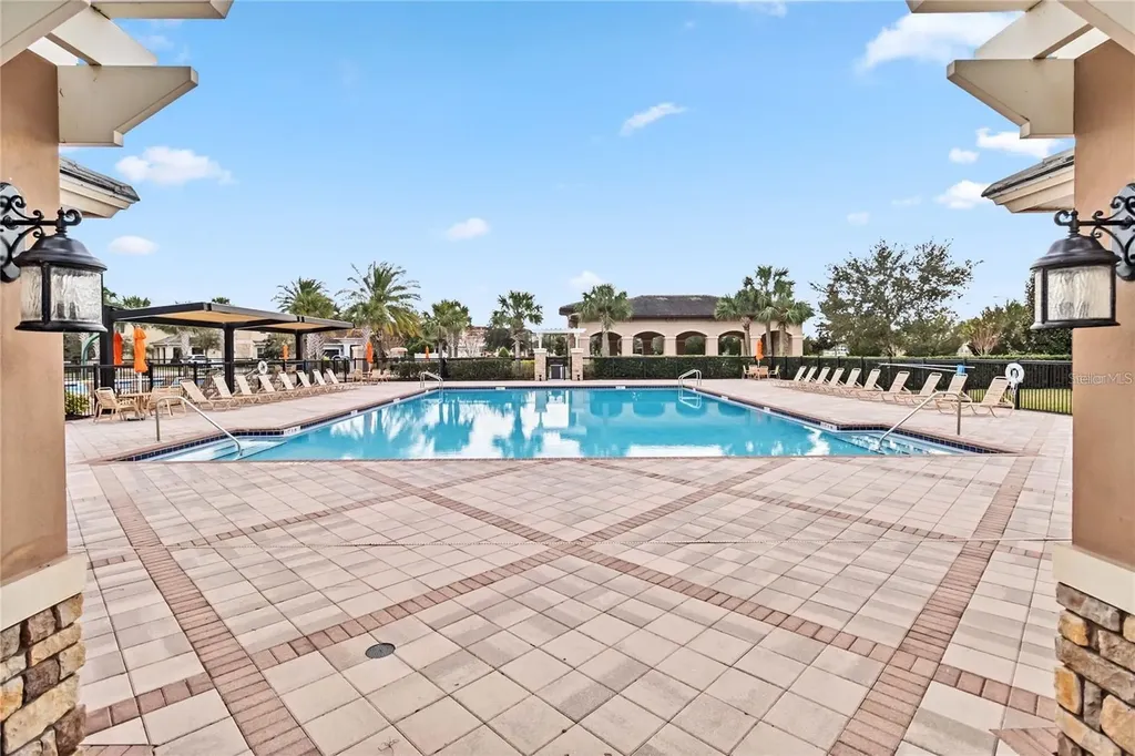 8407 Prestbury Drive Orlando FL 32832
