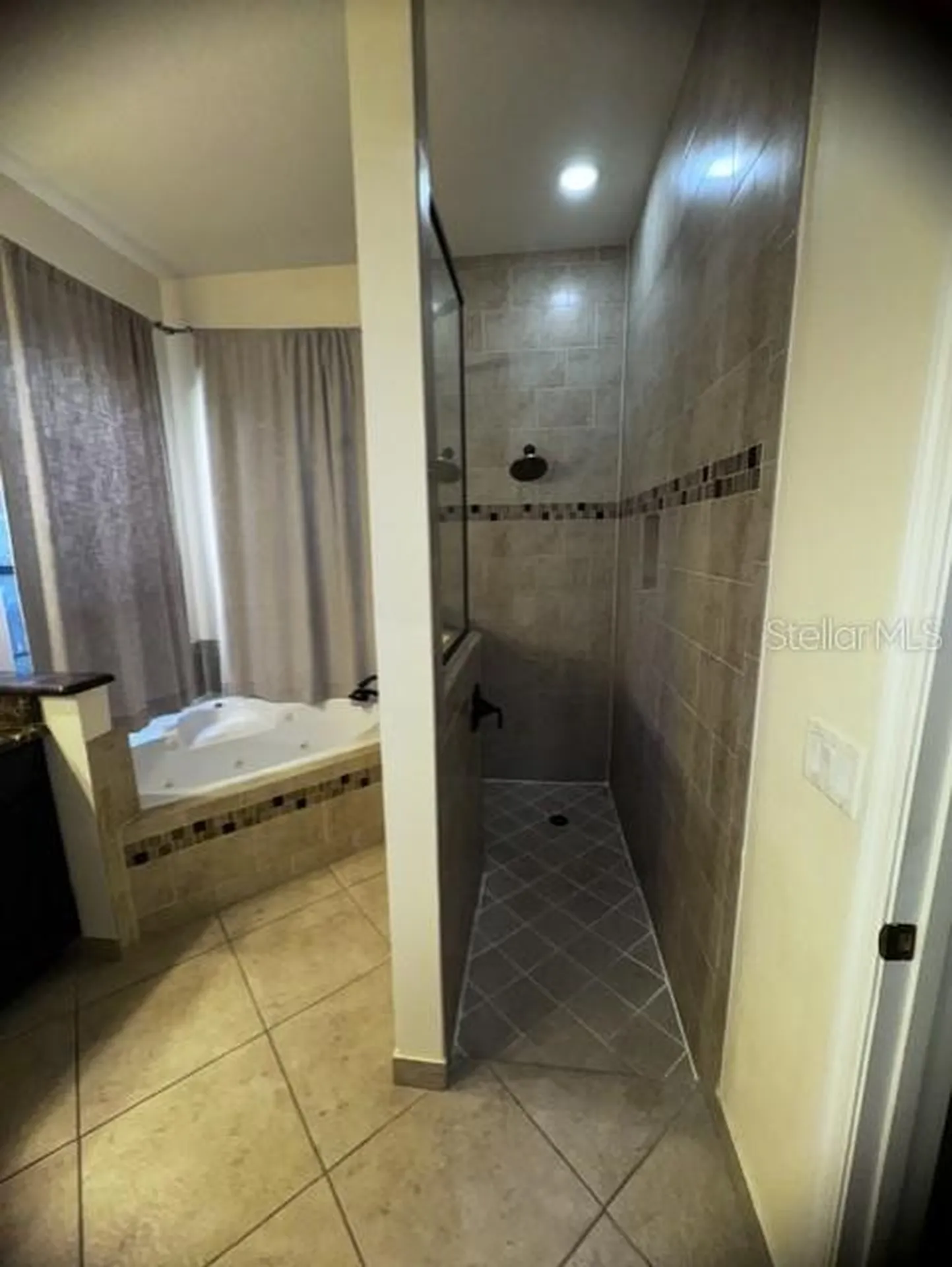 8407 Prestbury Drive Orlando FL 32832