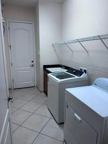 8407 Prestbury Drive Orlando FL 32832