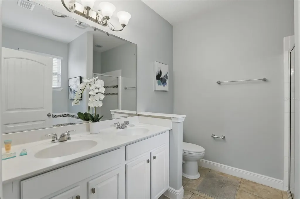 4147 Oaktree Drive Davenport FL 33837