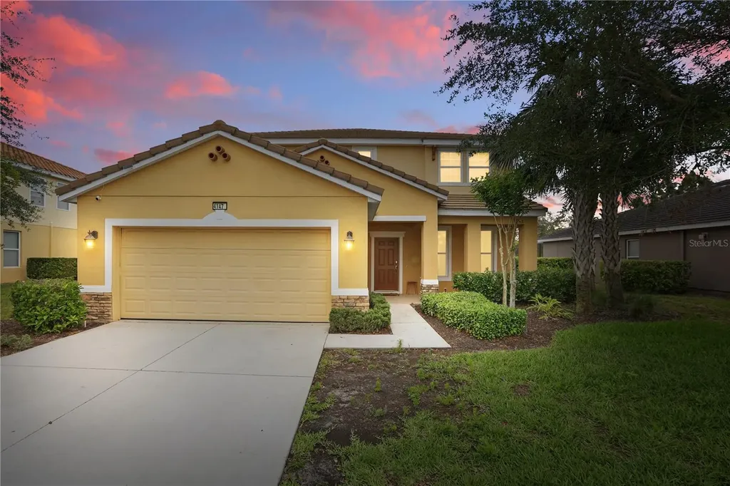 4147 Oaktree Drive Davenport FL 33837