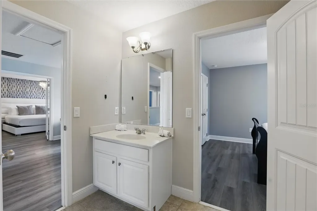4147 Oaktree Drive Davenport FL 33837
