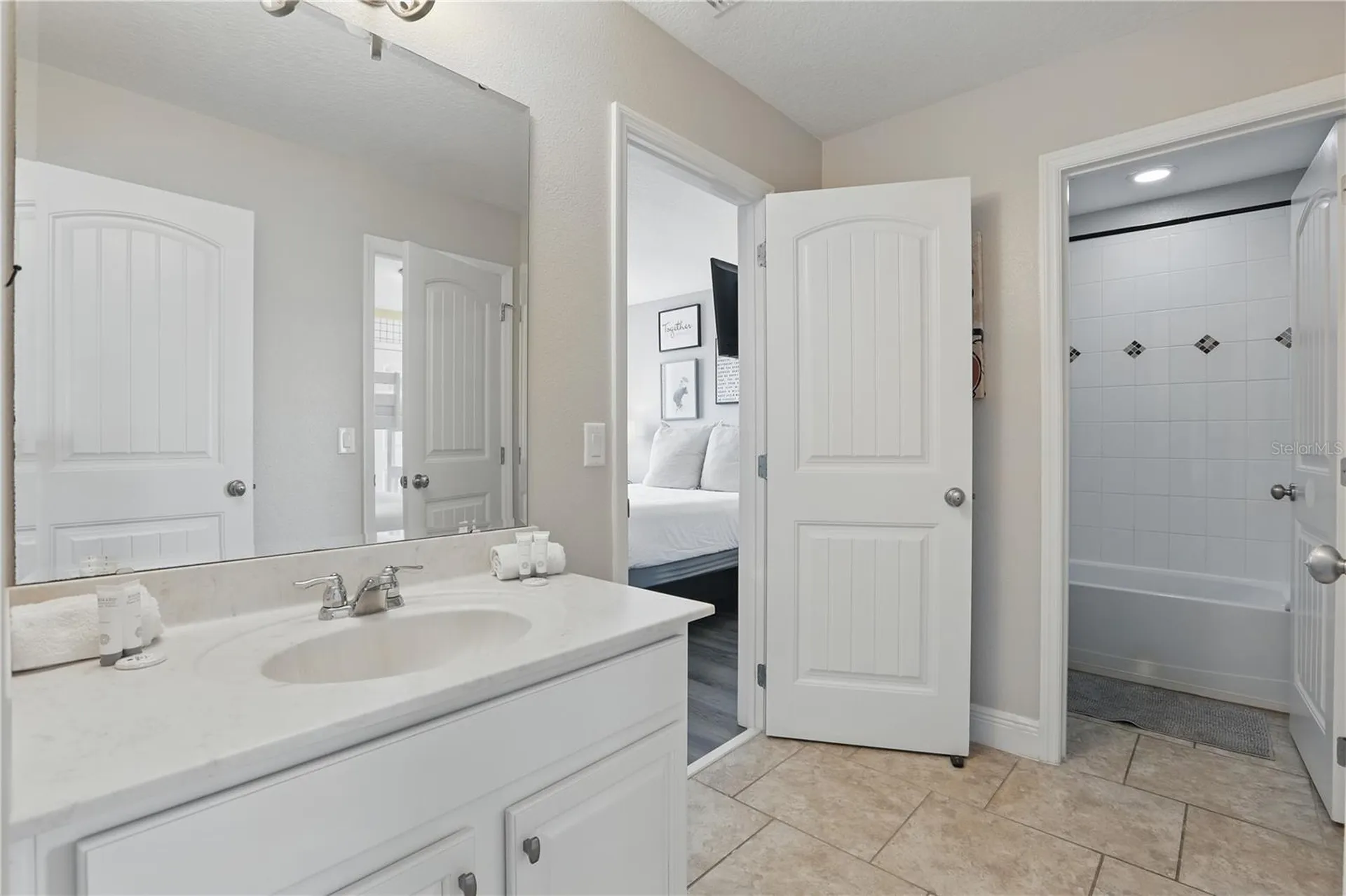 4147 Oaktree Drive Davenport FL 33837
