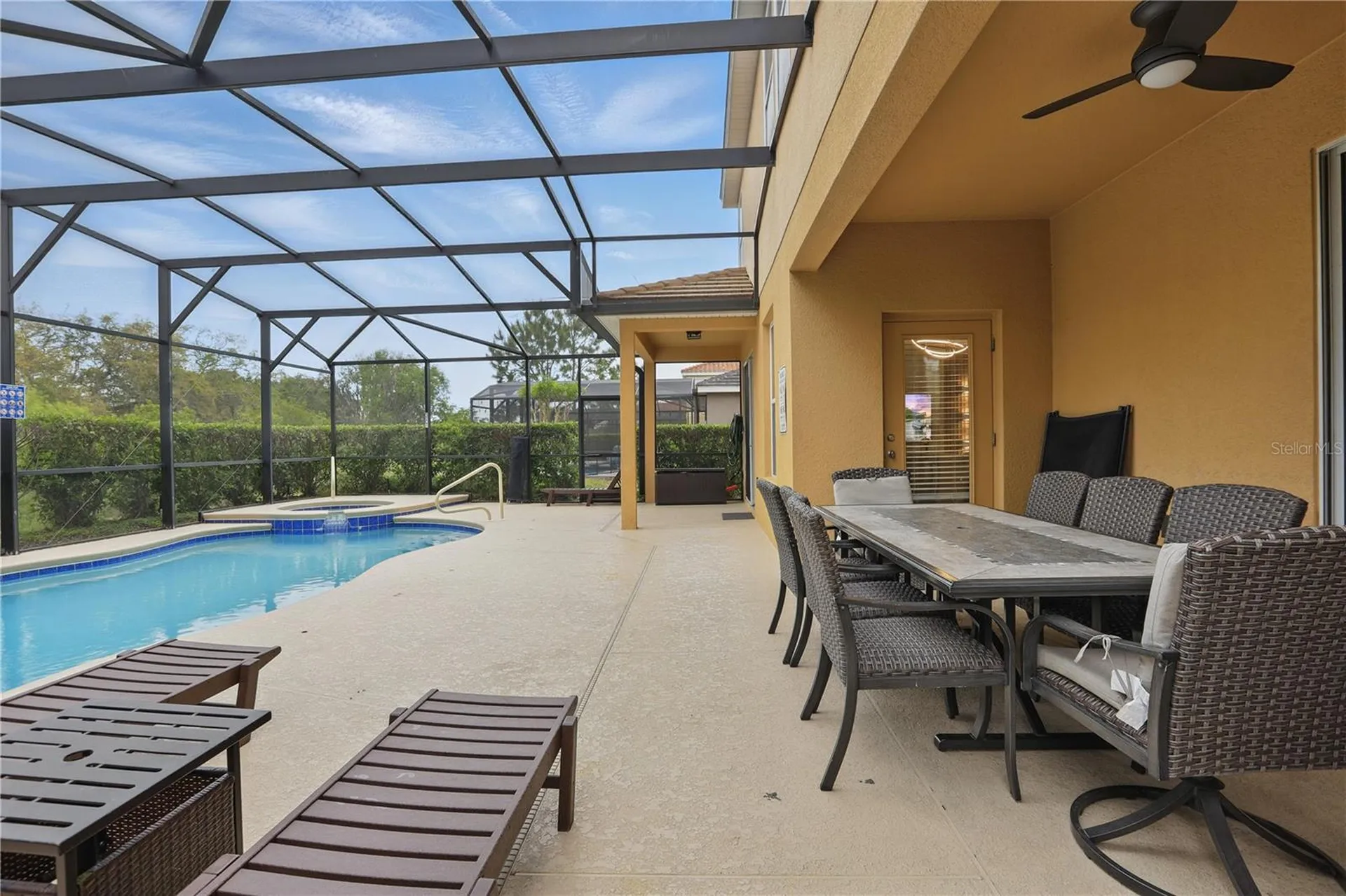 4147 Oaktree Drive Davenport FL 33837