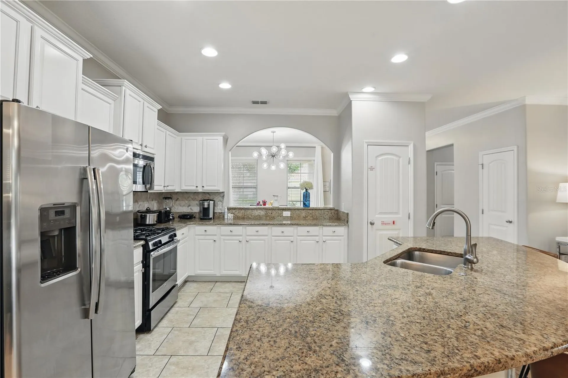 4147 Oaktree Drive Davenport FL 33837