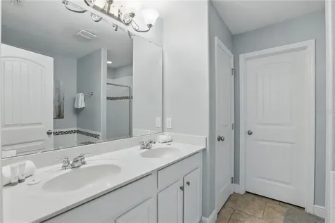 4147 Oaktree Drive Davenport FL 33837