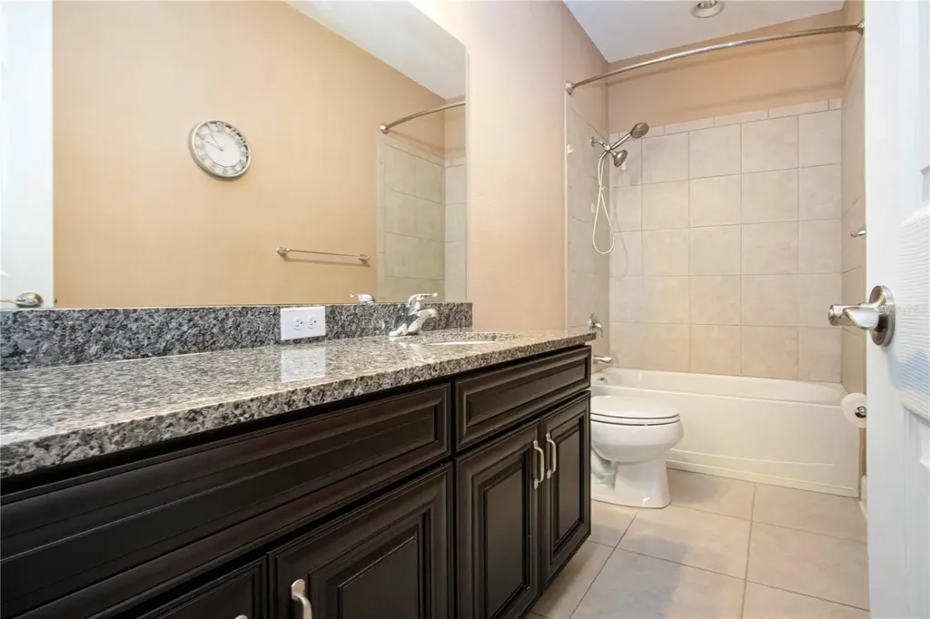 5001 65th Terrace E Ellenton FL 34222