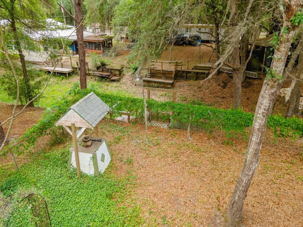 21220 E Highway 316 Fort Mc Coy FL 32134