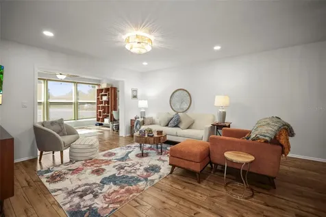 400 Stirling Terrace Dunedin FL 34698