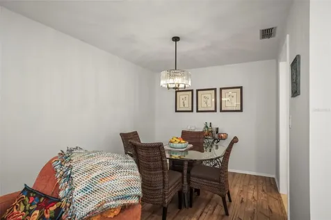 400 Stirling Terrace Dunedin FL 34698
