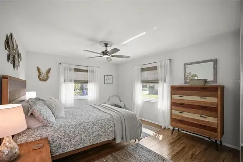 400 Stirling Terrace Dunedin FL 34698
