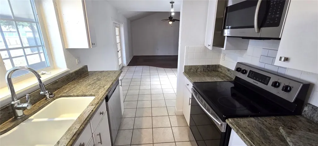 1113 Cinnamon Way E Lakeland FL 33801