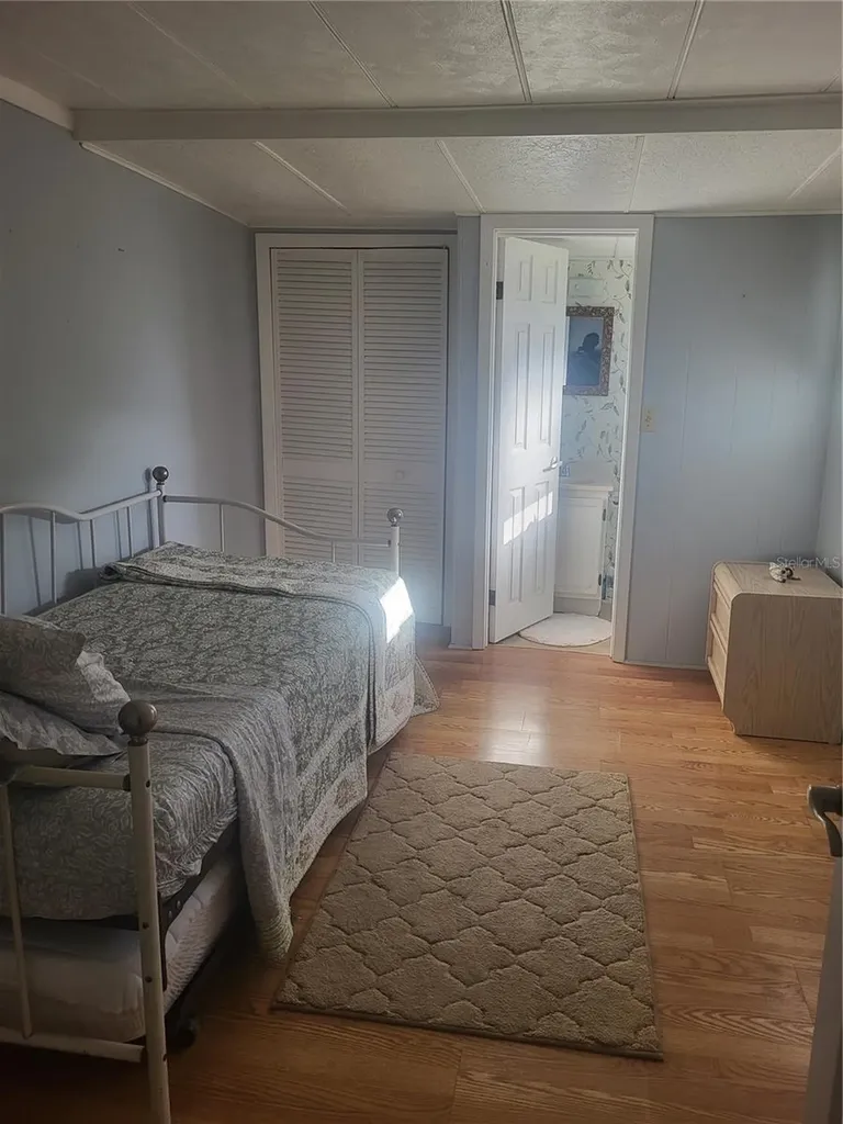 6580 Seminole Boulevard Seminole FL 33772