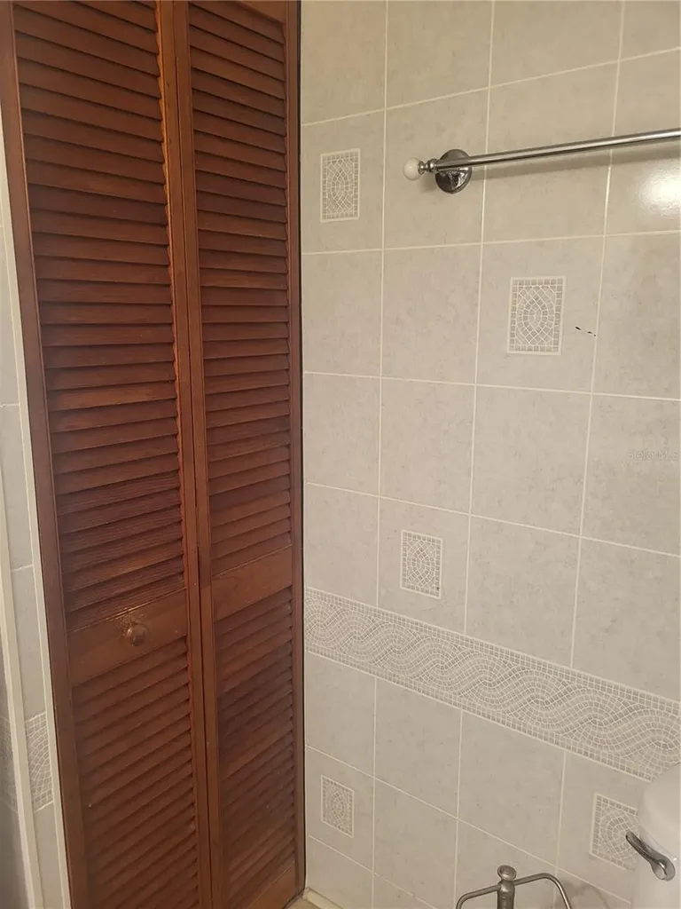 6580 Seminole Boulevard Seminole FL 33772