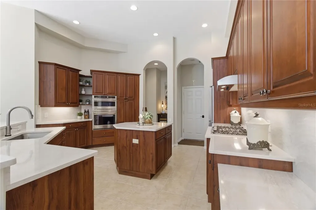 8309 Grosvenor Court Bradenton FL 34201