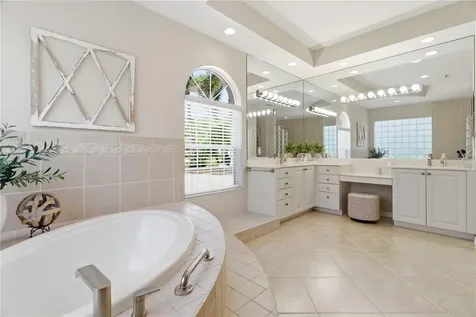 8309 Grosvenor Court Bradenton FL 34201