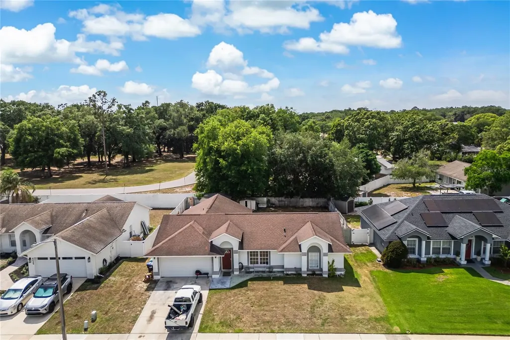 4040 Eagle Feather Drive Orlando FL 32829