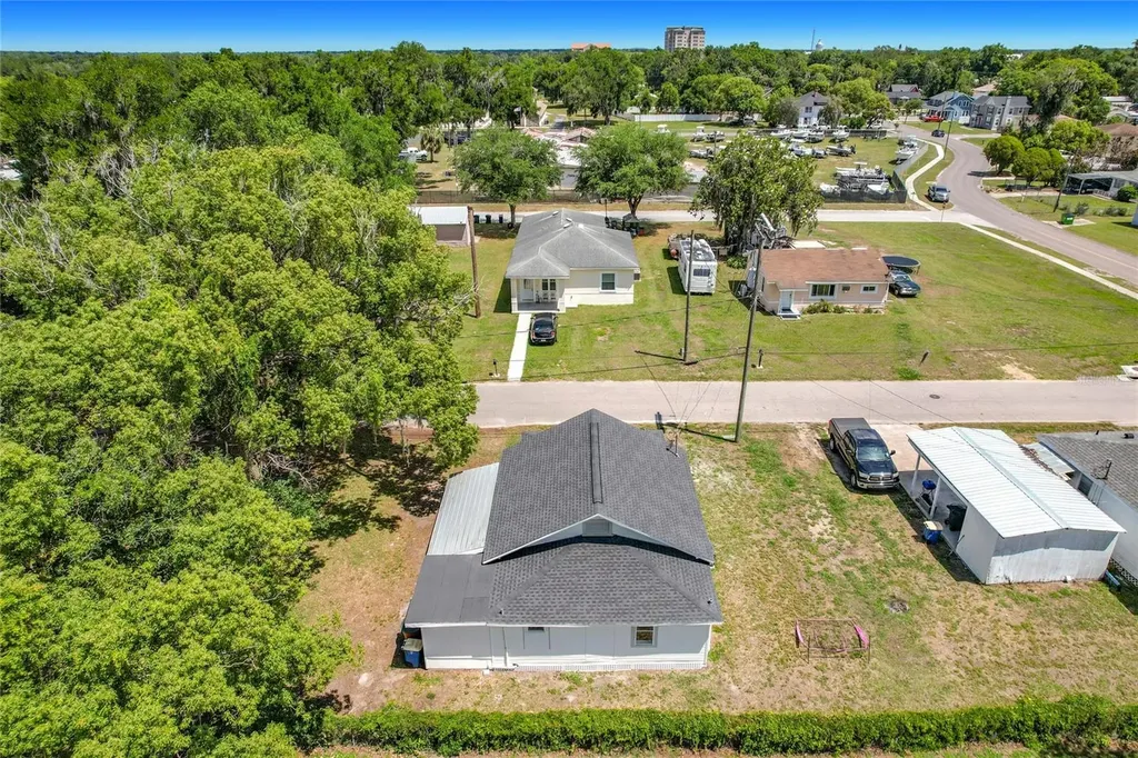 445 W Hooker Street Bartow FL 33830